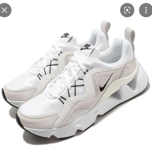 BRAND NEW Nike RYZ 365